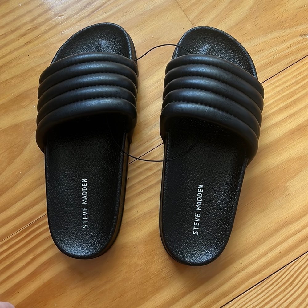Steve Madden Black Slides Size 8